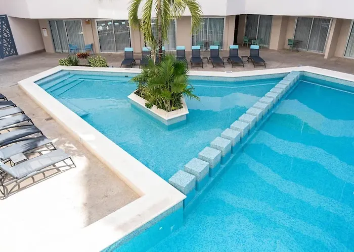 Large With Working Space 100m From 5th Ave Playa del Carmen